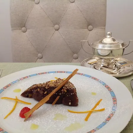 Couette-café Mananna 3*